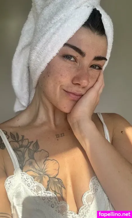 Realamberlushh OnlyFans Thumbnail #BHrdmXLUkw