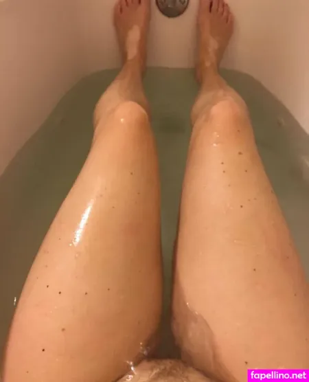 Realamericanwife OnlyFans Thumbnail #cRCuJNoPAX