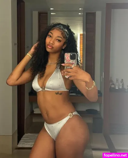 Realangel OnlyFans Thumbnail #7wosWo2Rly