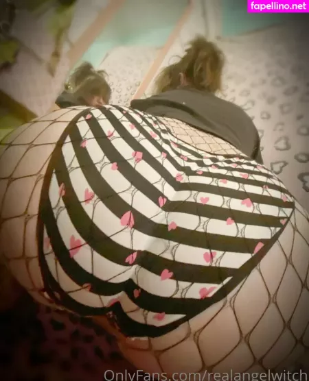 Realangelwitch OnlyFans Thumbnail #BFScWROedQ