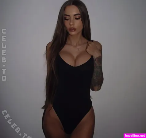 Realannylicious OnlyFans Thumbnail #EiG8tqVdRg