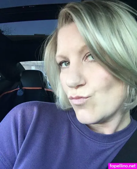 Realashleyedmonds OnlyFans Thumbnail #5oCWkz4uBr