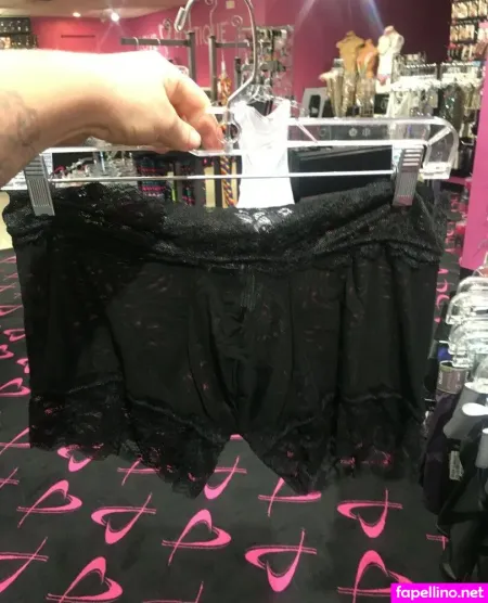 Realashleyedmonds OnlyFans Thumbnail #iEBl1Cp0je