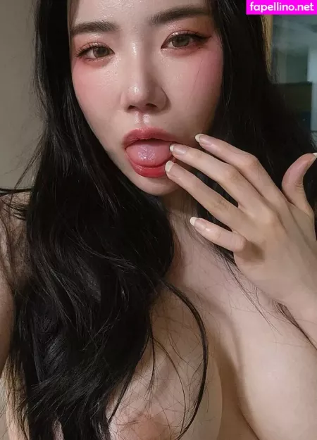 Realassbunny 1 OnlyFans Thumbnail #xOxSzIAE0w