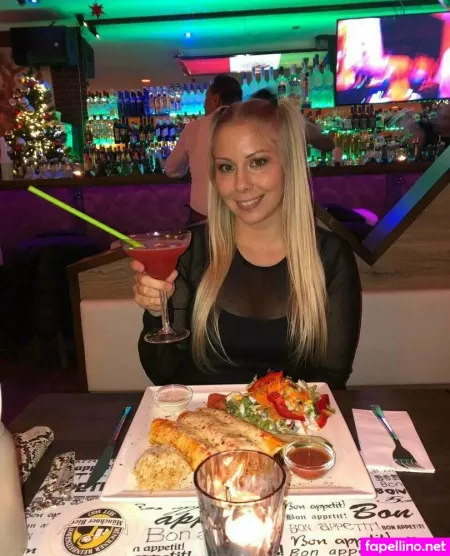 Realbadassbabe OnlyFans Thumbnail #KXjh6GcfIU