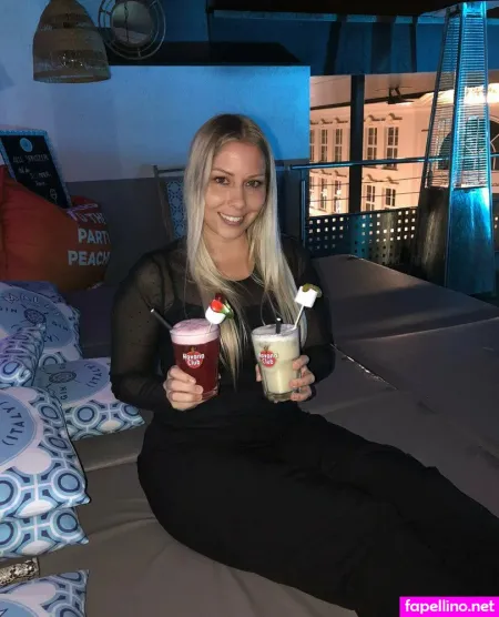 Realbadassbabe OnlyFans Thumbnail #ZxgZyjUfke