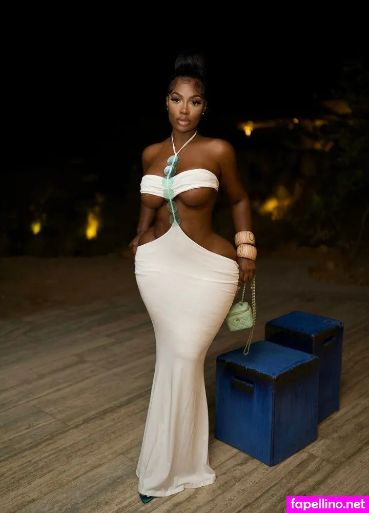 realbellanuetch Nude Leaked OnlyFans Photo #6j2emaOXin