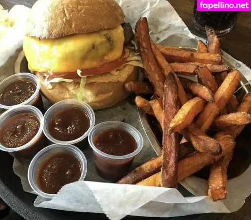 Realbrandon818 OnlyFans Thumbnail #BqeBFI6VJ3