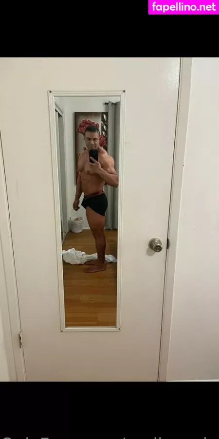 Realbrandon818 OnlyFans Thumbnail #UNmPwLHJvb