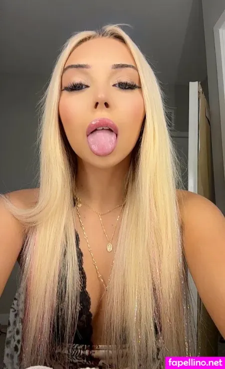 Realcollegegirls OnlyFans Thumbnail #HVodlrFyqZ