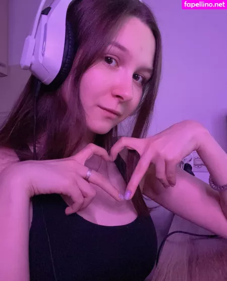 Realcutemoe OnlyFans Thumbnail #8Wh3eUdnJX