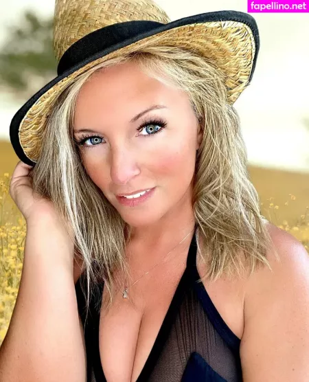 Realelizajayne OnlyFans Thumbnail #22YvfX60lr