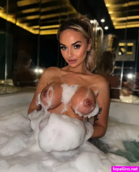 Realemilie OnlyFans Thumbnail #d3Iy0HiBEl