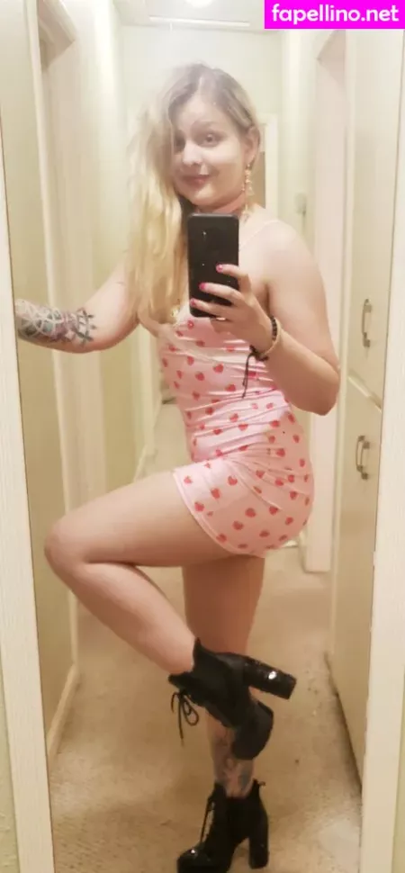 Realemilyhaze OnlyFans Thumbnail #MzC9d1sPFQ