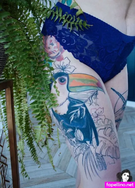 Realfeel OnlyFans Thumbnail #4RpFNkjXFy