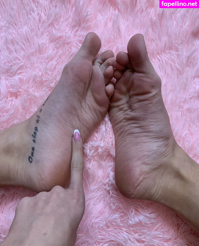 garnets.and.roses, realgarnetrose Nude Leaked OnlyFans Photo #E3Q3gmzyHZ