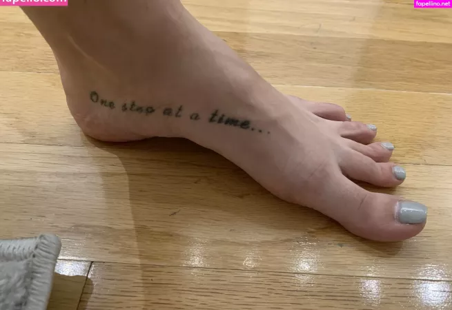 Realgarnetrose OnlyFans Thumbnail #FRSqrmb8P7