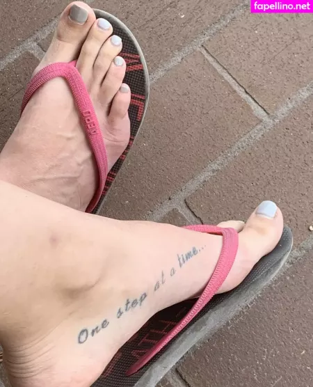 Realgarnetrose OnlyFans Thumbnail #R300sChfny