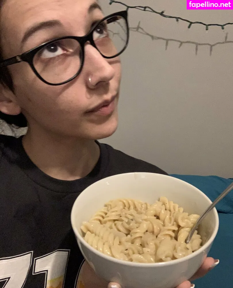 garnets.and.roses, realgarnetrose Nude Leaked OnlyFans Photo #W0prJDp8oF