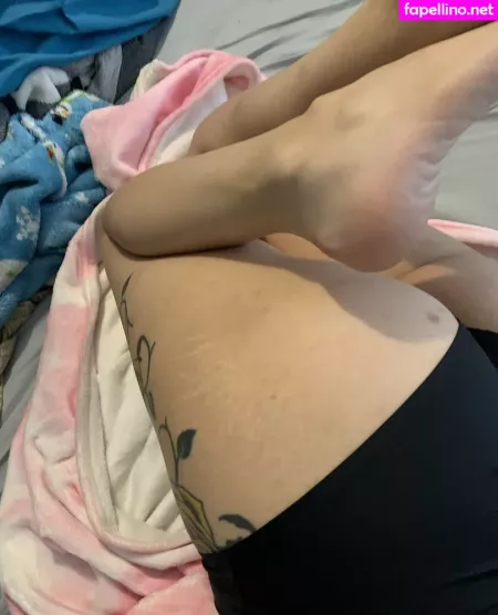 Realgarnetrose OnlyFans Thumbnail #m9geXRQimT