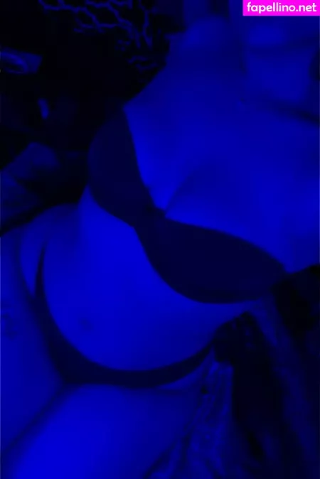 Realginawaters OnlyFans Thumbnail #s9dysYlPUF