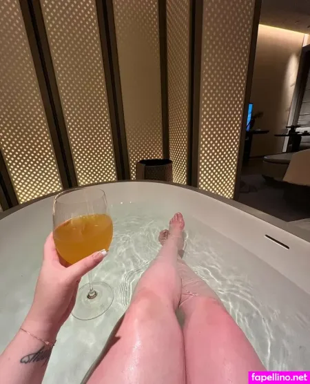 Realhoneyhustla OnlyFans Thumbnail #Aq9wRKb647