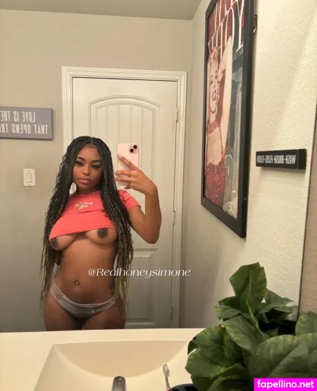 Realhoneysimone OnlyFans Thumbnail #BhsSTLtCX3