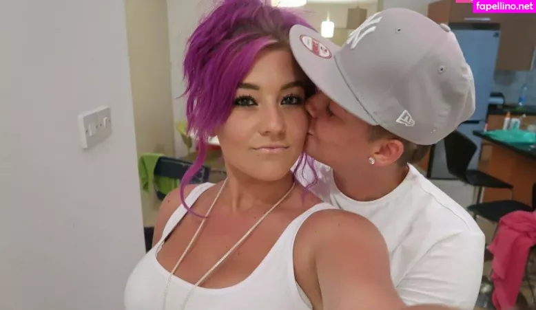 Reallesbiansx OnlyFans Thumbnail #HzsNojCL2F