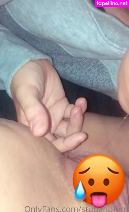 Reallesbiansx OnlyFans Thumbnail #rMEcyqv4lp