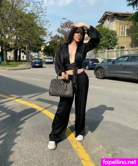 Realliadinelly OnlyFans Thumbnail #ny2Z2zyIBo