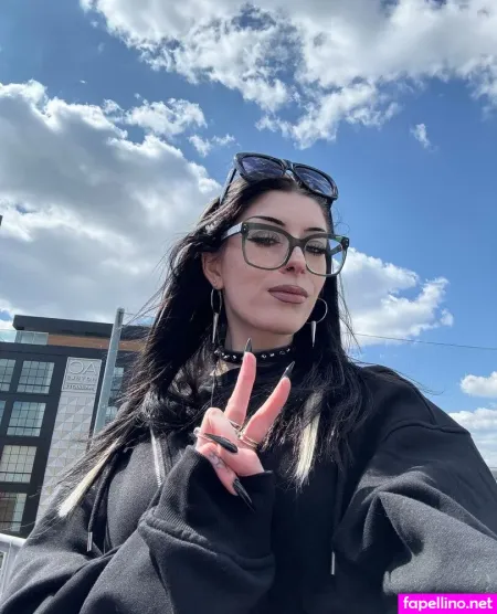 Realliferay OnlyFans Thumbnail #G1ZasPhWef