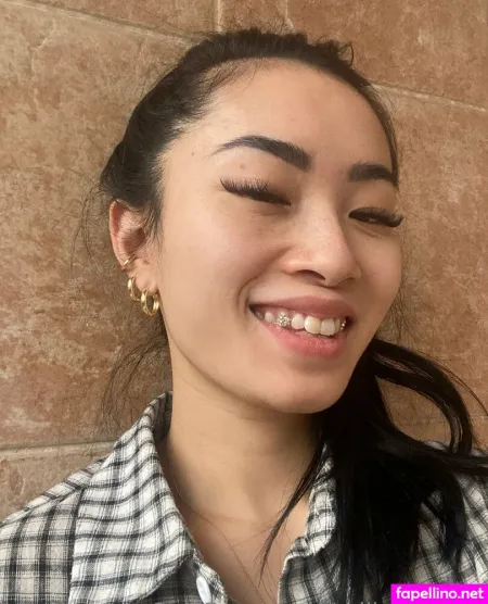 Reallingxiaoyu OnlyFans Thumbnail #duh3nNnVPU