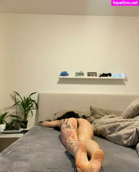 Reallingxiaoyuuu OnlyFans Thumbnail #HvMbA03vfP