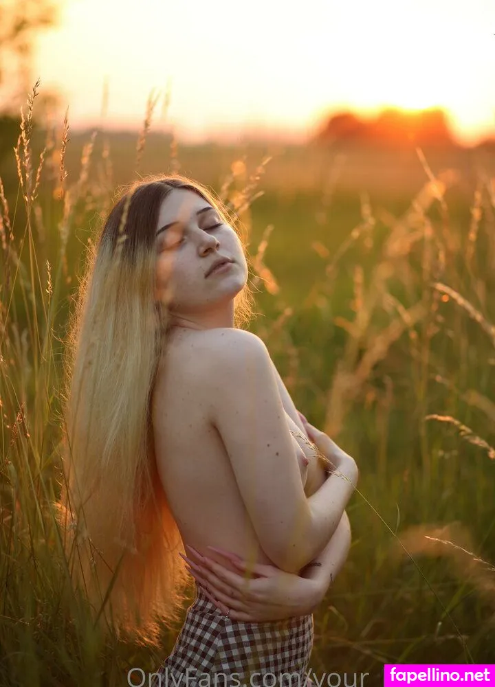 reallolawhite, thelolowhite Nude Leaked OnlyFans Photo #SmDVDU5m04