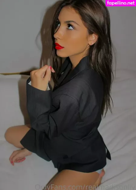 Realmadisonliv OnlyFans Thumbnail #4FtHgWxZAJ
