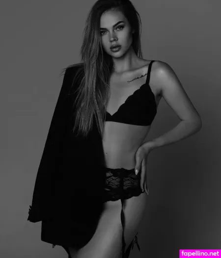 Realmaryme OnlyFans Thumbnail #U8G3Bg1SRY