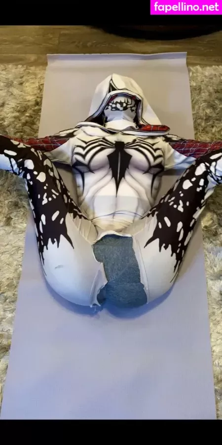 Realmilesandgwen OnlyFans Thumbnail #SBeZ6g7xL3