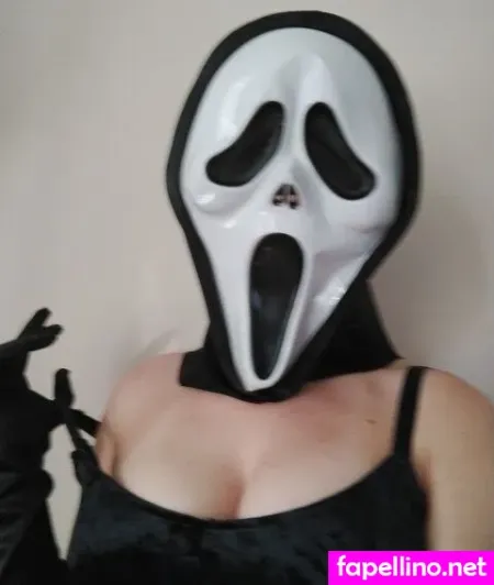 Realmisskira OnlyFans Thumbnail #ON4yoIMK7i