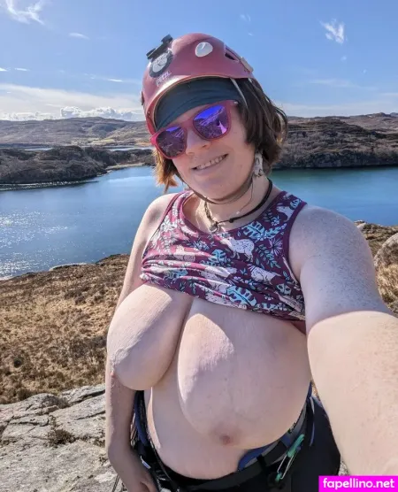 Realmissyalice OnlyFans Thumbnail #WMBSFJ6FjY