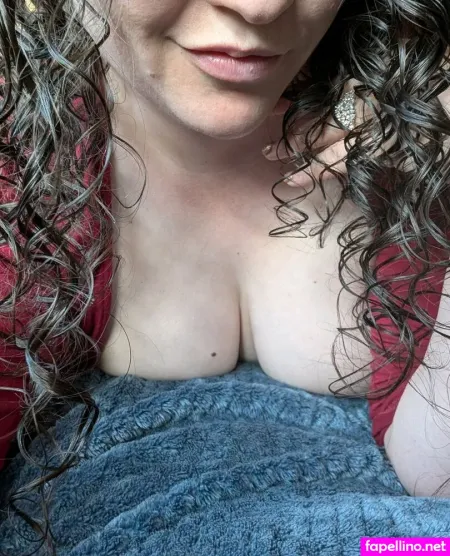 Realmom Nextdoor OnlyFans Thumbnail #Xtbu3DQfoO