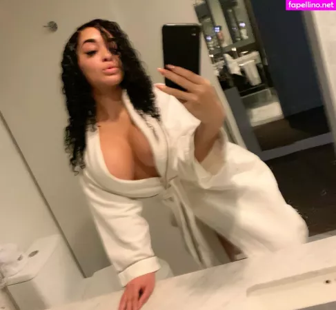 Realmyalashaun OnlyFans Thumbnail #XT9j2nvSq0