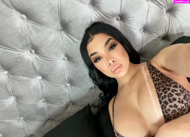 Realmyalashaunvip OnlyFans Thumbnail #93KXsjc2iw