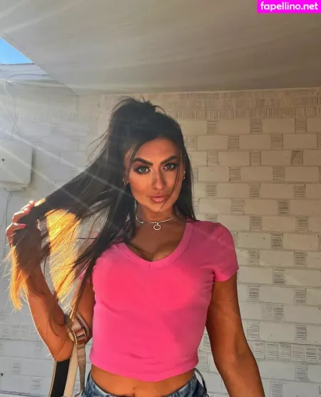 Realnatalia OnlyFans Thumbnail #yhXLr9lXOO