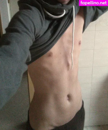 Realnickfoxx OnlyFans Thumbnail #kXpBl7F3pb