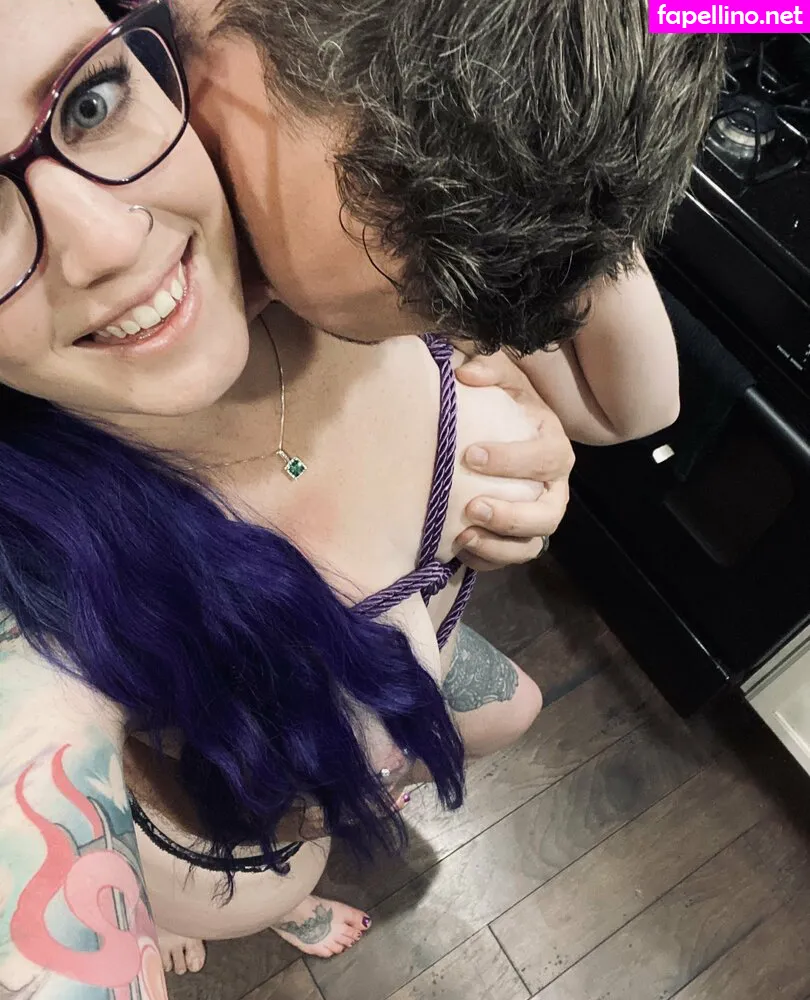 realpalesnowbunny, therealsnowbunniee Nude Leaked OnlyFans Photo #F41tqRmbg8