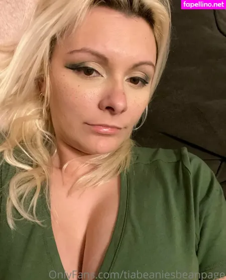 Realprincesstiabeanie OnlyFans Thumbnail #c3pyM9o17R