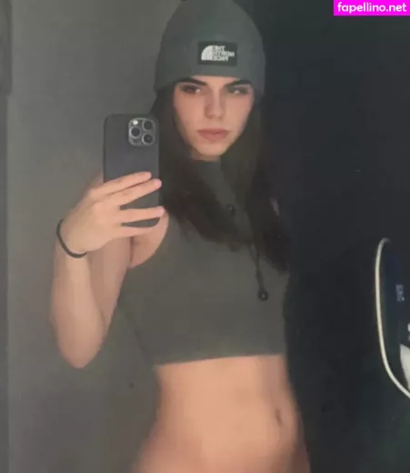 Realravenjade OnlyFans Thumbnail #a5VBhuNrKX