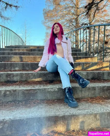 Realrubyross OnlyFans Thumbnail #7LL8y5ZRVV