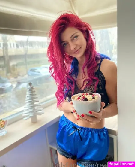 Realrubyross OnlyFans Thumbnail #AAsikcCLDE