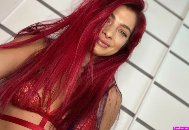 Realrubyross OnlyFans Thumbnail #Mw5marGMDK